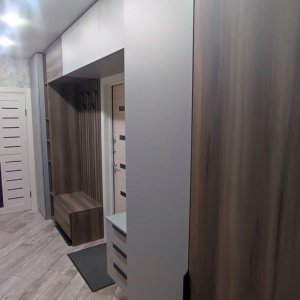 Шкафы-купе, гардеробные, стенки на заказ - функциональность и стиль